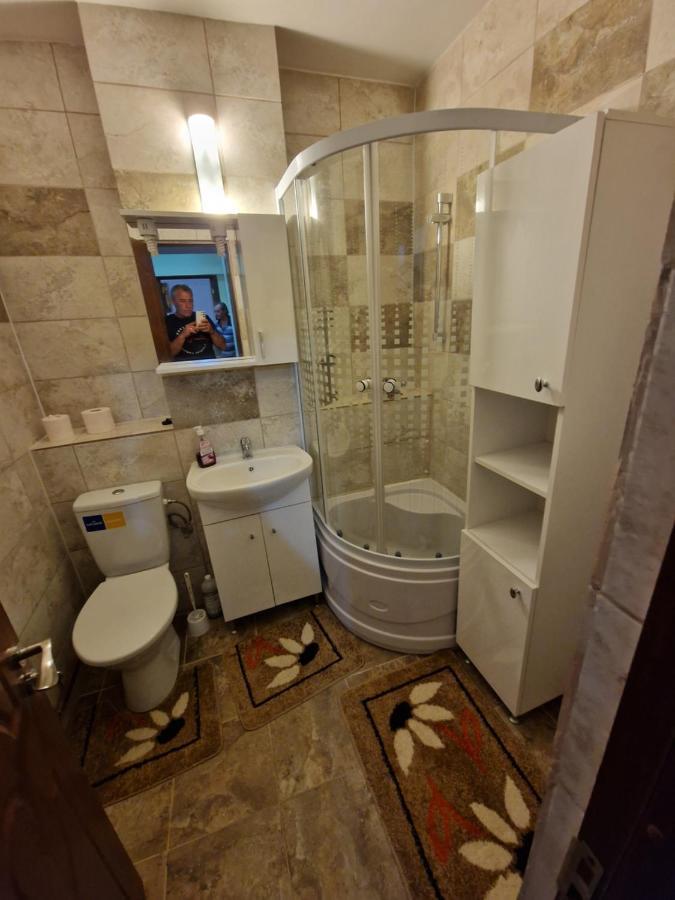 Apartment Slănic-Moldova Esterno foto